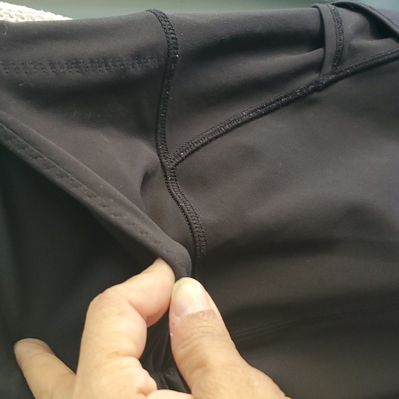 LULULEMON CAPRI LEGGINGS - Picture 7 of 12